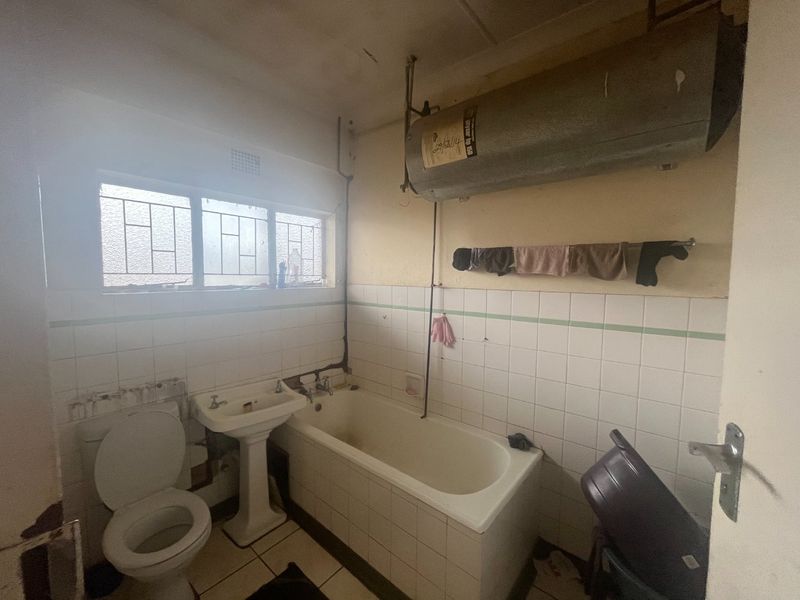 2 Bedroom For Sale in Gezina - Photo 2