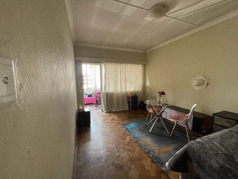 2 Bedroom For Sale in Gezina - Photo 3