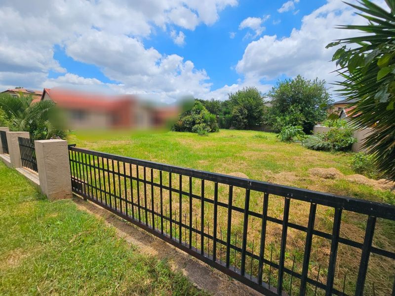 Vacant Land for sale in a secure estate in Monavoni - Photo 4