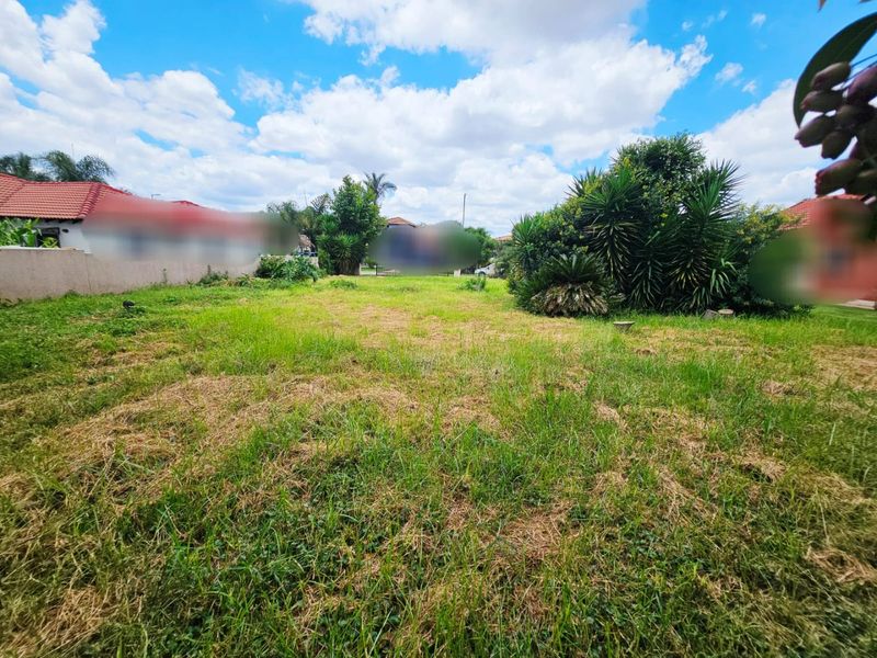 Vacant Land for sale in a secure estate in Monavoni - Photo 6