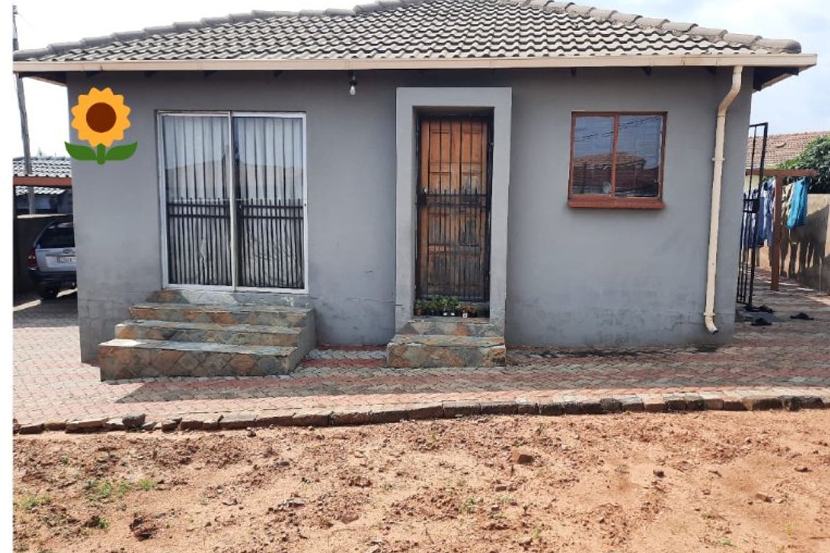 BEAUTIFUL CLAYVILLE HOUSE FOR SALE  - Photo 4