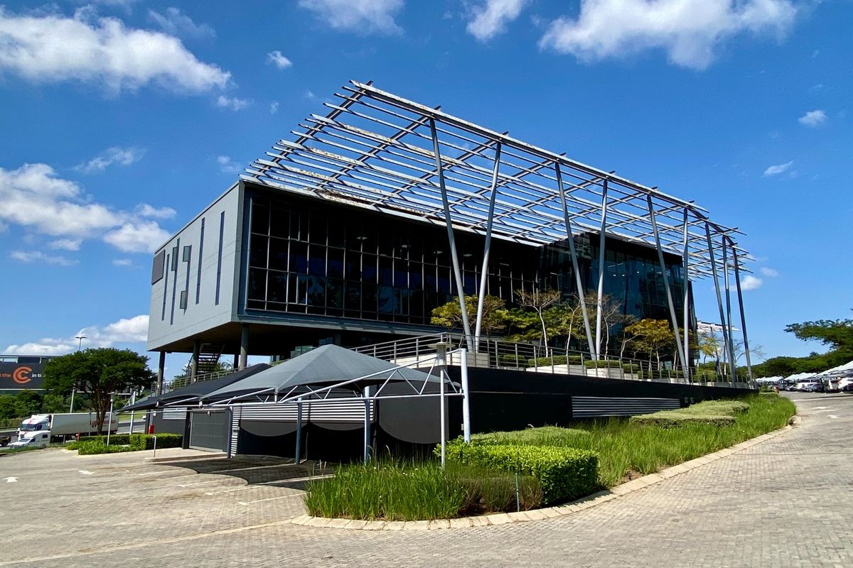 Prime Office Space To Let In Woodmead - Photo 2