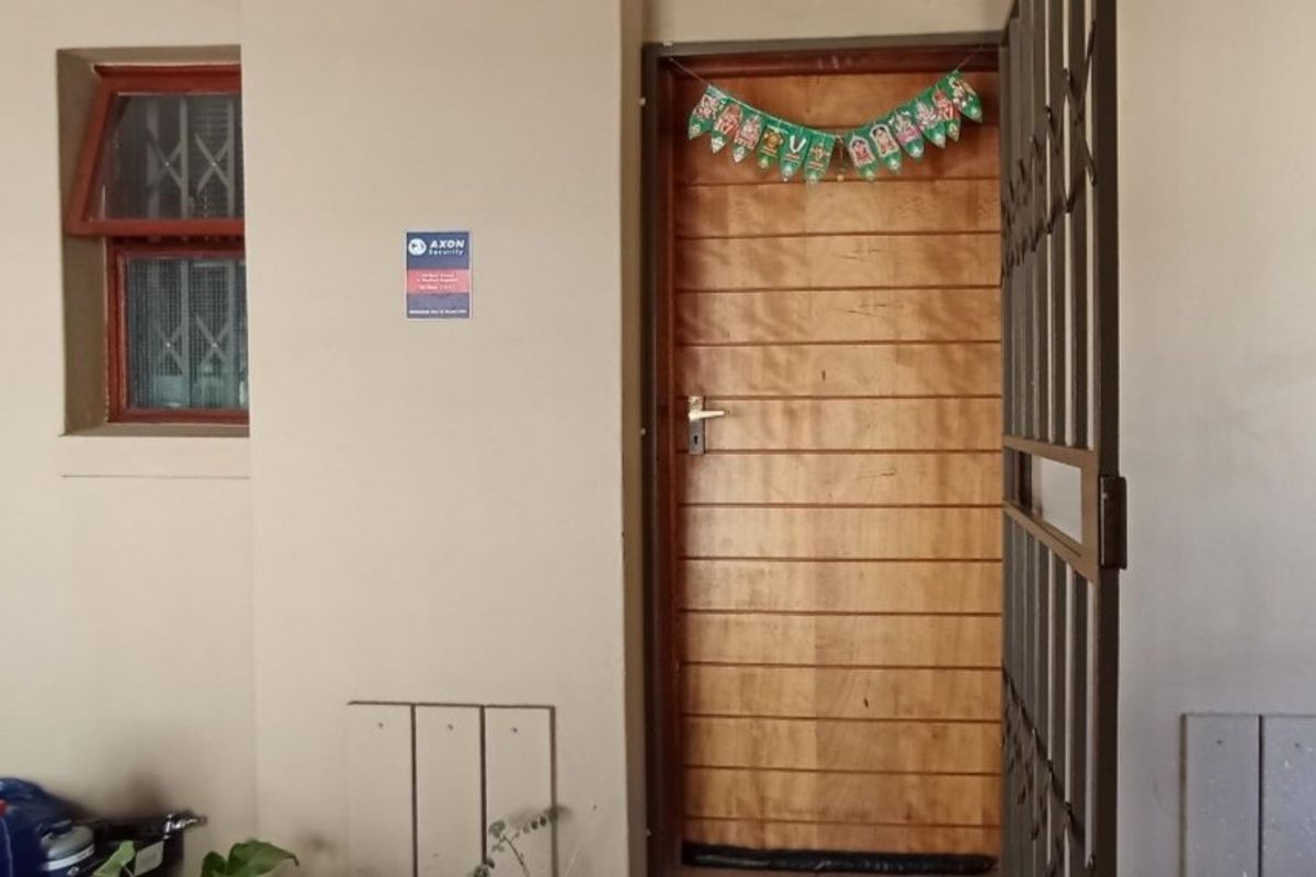 2 bedrooms apartment for sale in Vorna Valley Midrand  - Photo 5