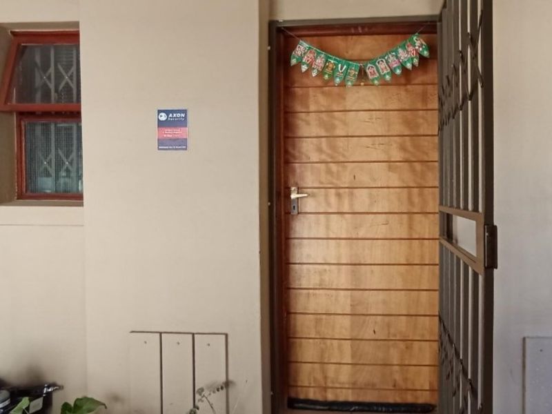 2 bedrooms apartment for sale in Vorna Valley Midrand  - Photo 5