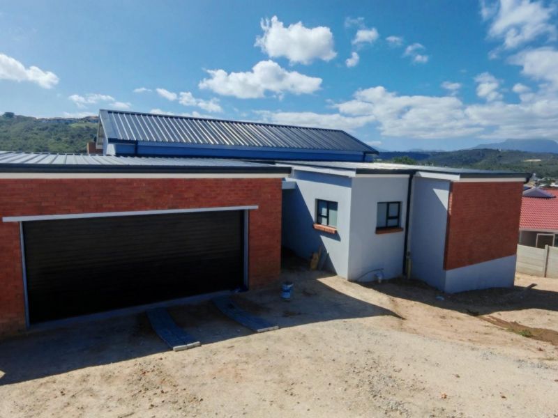 Spectacular house in the extremely popular Garden Route - Photo 2