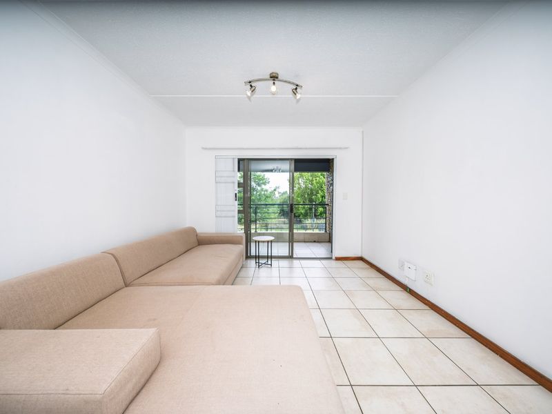 Sun Filled Two Bedroom Apartment with Greenbelt View in The Reeds at Waterstone Park! - Photo 6