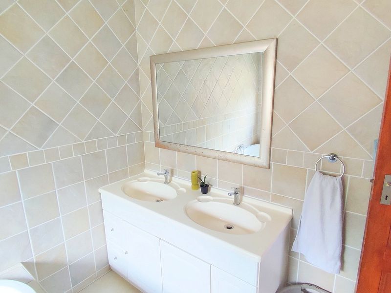 Beautiful 4-Bedroom Home in a Secure, Well-Maintained Estate - Photo 7