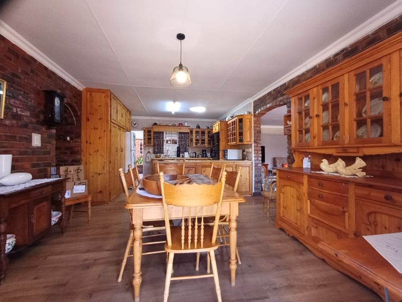 Elegant 3-Bedroom Townhouse Offering Space, Style and Smart Living in Orkney - Photo 7