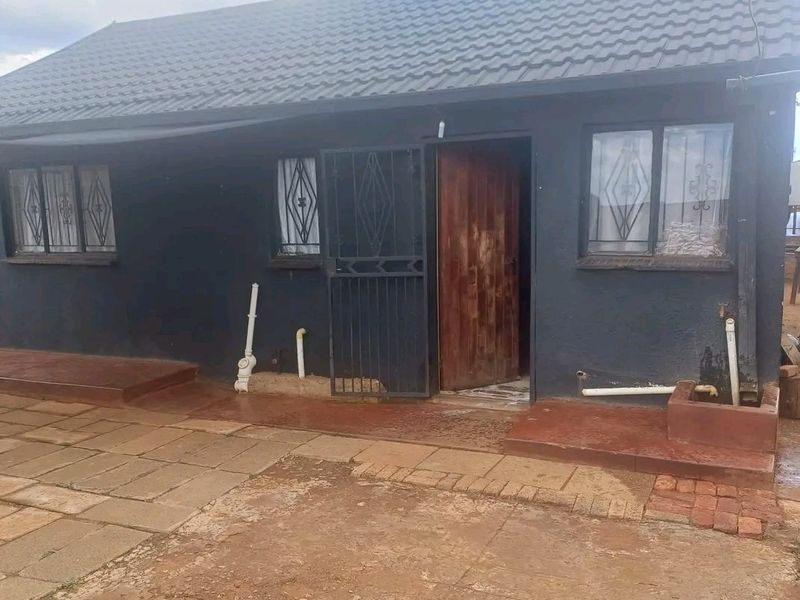 CHARMING 2-BEDROOM STARTER HOME IN A SOUGHT-AFTER AREA.  - Photo 8