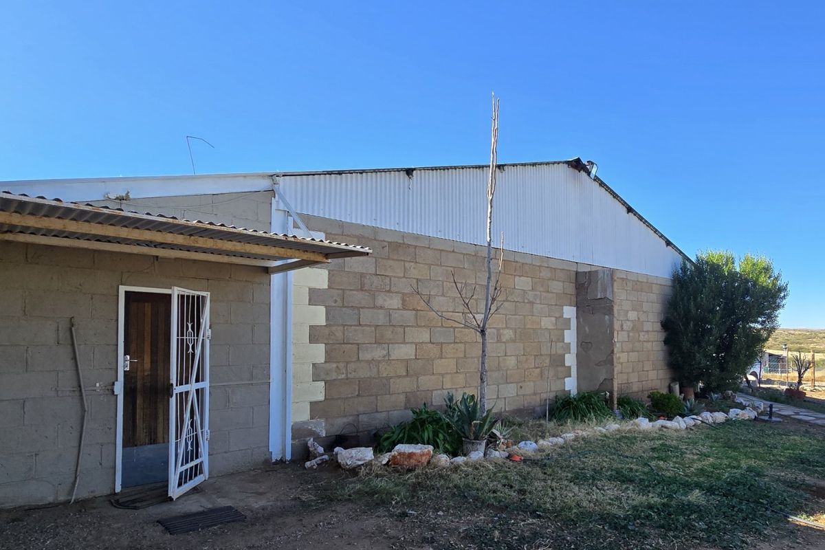 Versatile Smallholding with Scenic Views and Multiple Dwellings – VAT Transaction - Photo 4