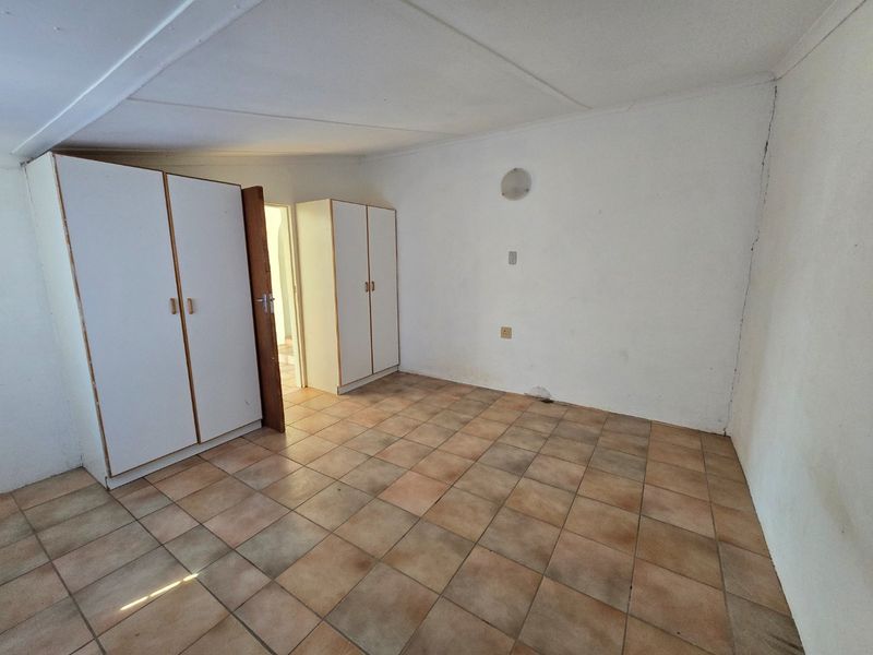 Versatile Smallholding with Scenic Views and Multiple Dwellings – VAT Transaction - Photo 8