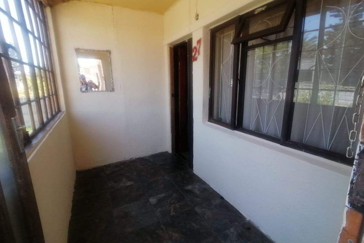 3 Bedroom home - Photo 5