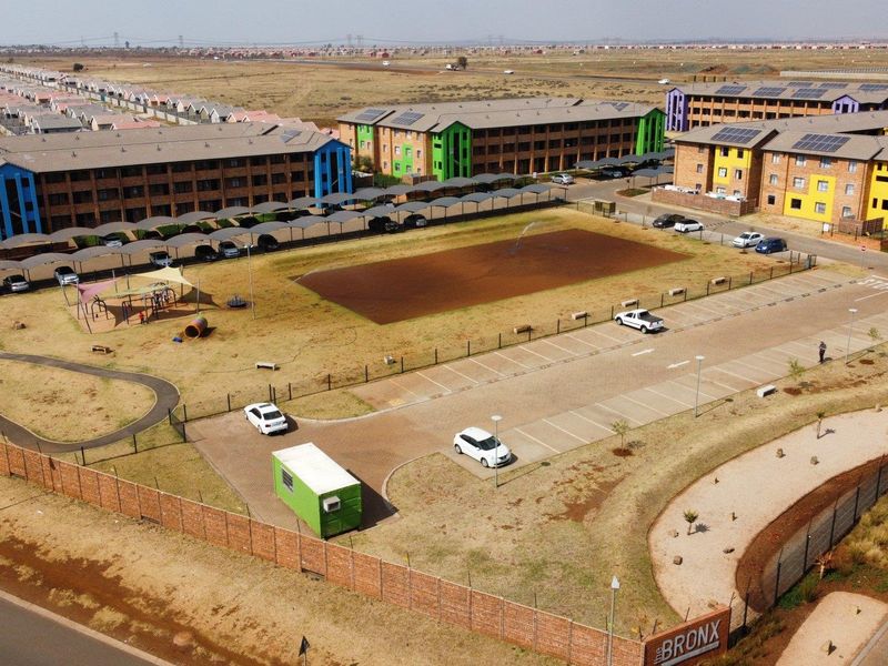 1 bedroom apartment for sale in Sky City. , Alberton.  - Photo 4