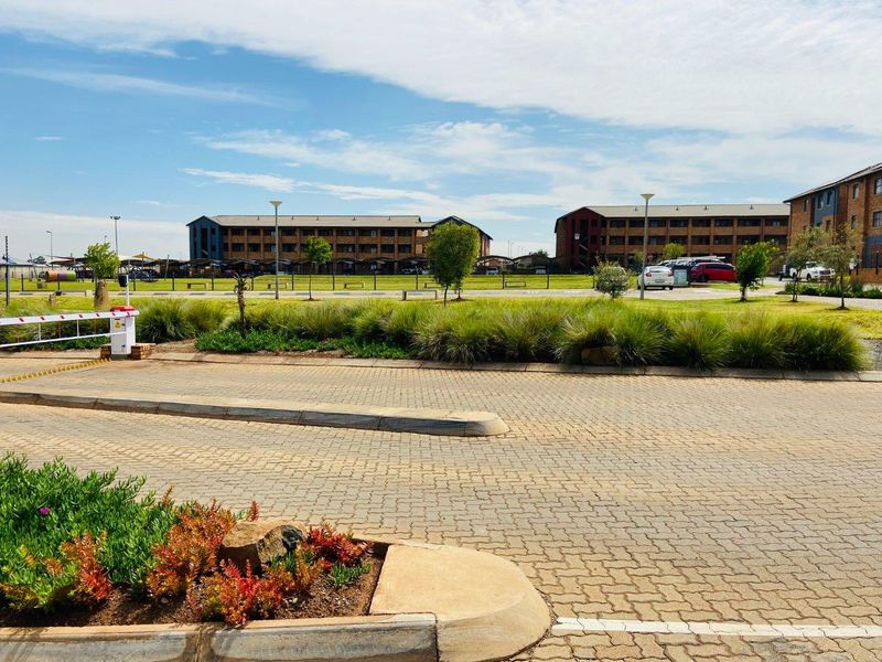 1 bedroom apartment for sale in Sky City. , Alberton.  - Photo 9