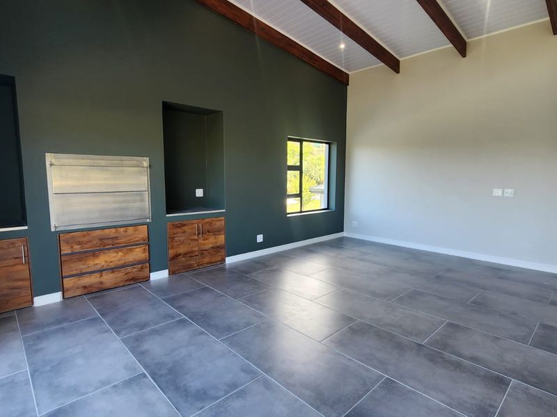 Modern Lock-Up-and-Go Living in Eden Residential Estate - Photo 5