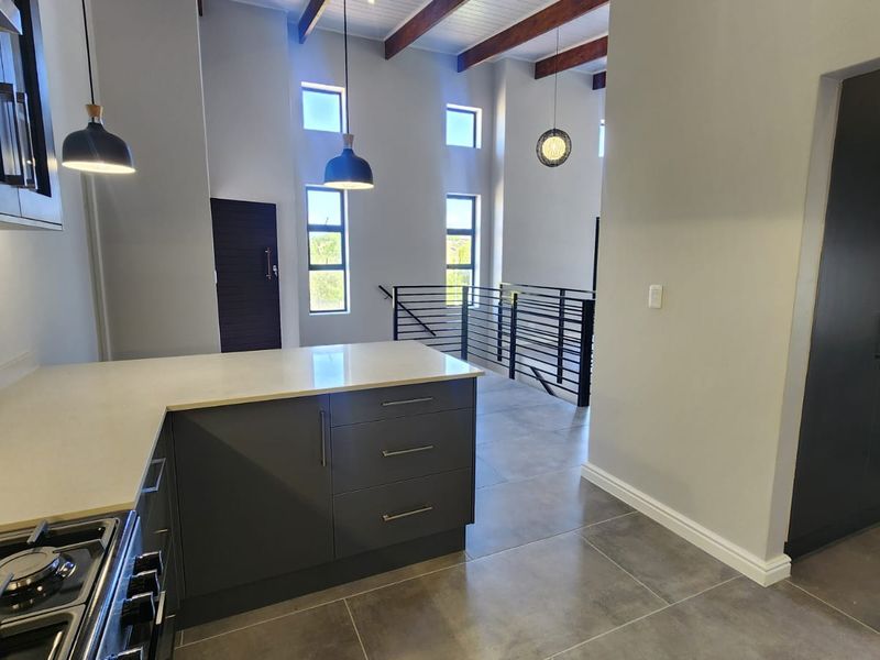 Modern Lock-Up-and-Go Living in Eden Residential Estate - Photo 9