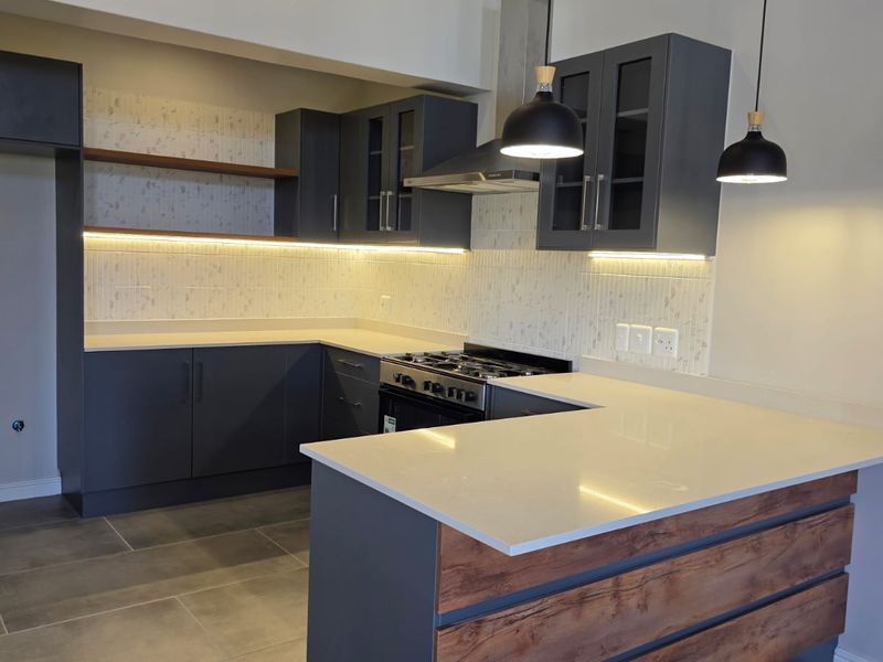 Modern Lock-Up-and-Go Living in Eden Residential Estate - Photo 7