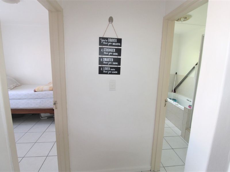 Secure Ground-Floor Apartment Near the Beach – Ideal Lock-Up-and-Go Investment - Photo 7