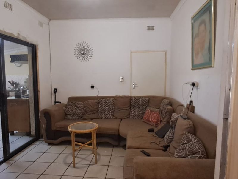 4 Bedroom House for sale in Ellaton - Photo 9