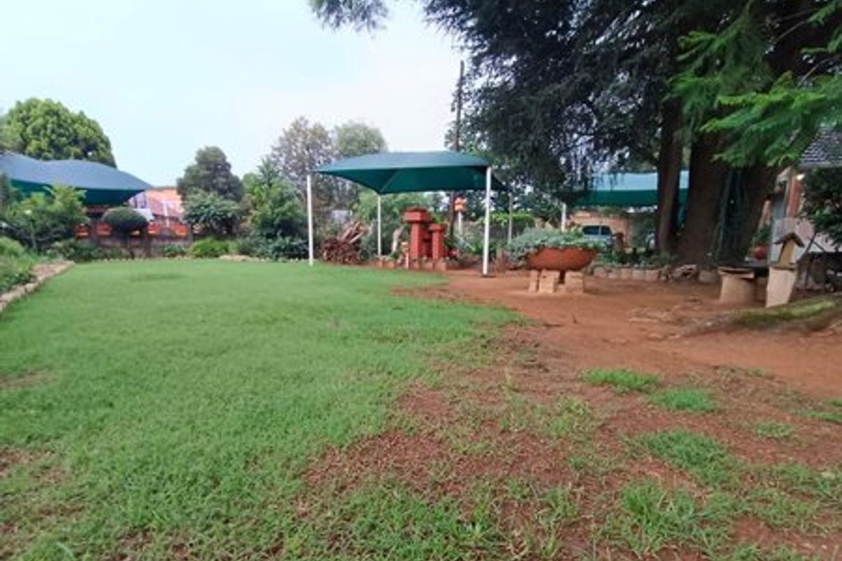 Income generating property with Special Zoning for Guest House - Photo 4