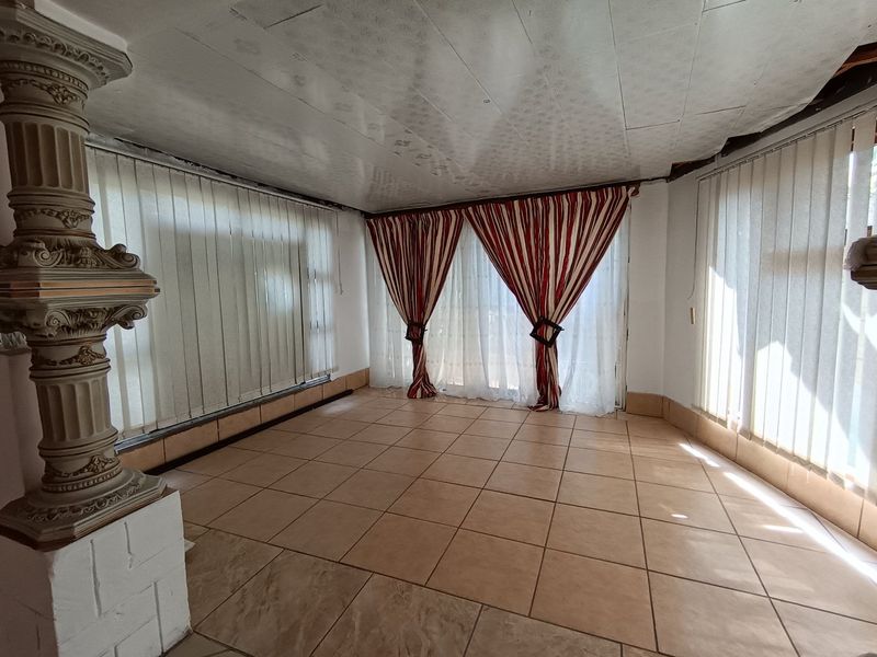 Welcome to this beautiful family home situated in the heart of Hospitaalpark. - Photo 10