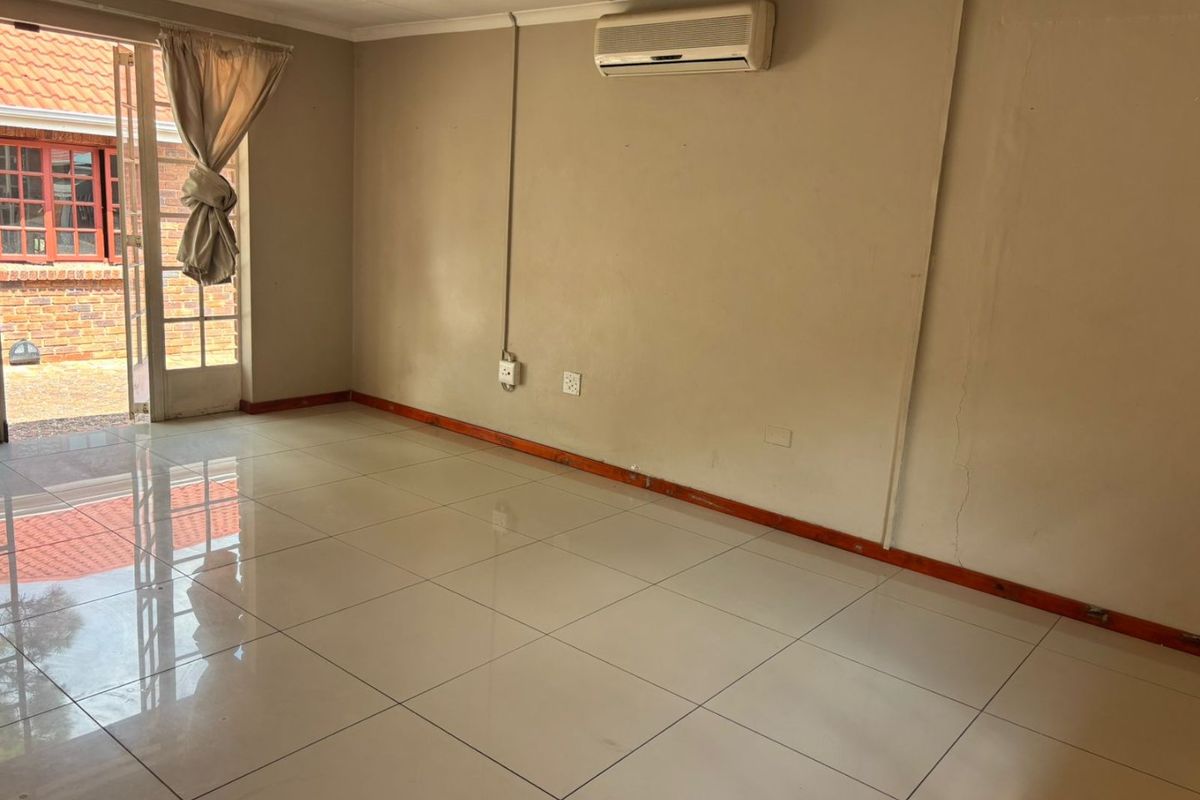 REAL ESTATE SERVICES WELCOMES YOU TO A NEW LISTING  - Photo 4