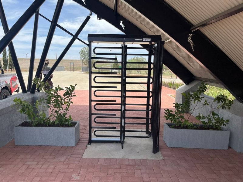 Lovely Open Stand On the Vaaldam Bank - Photo 9