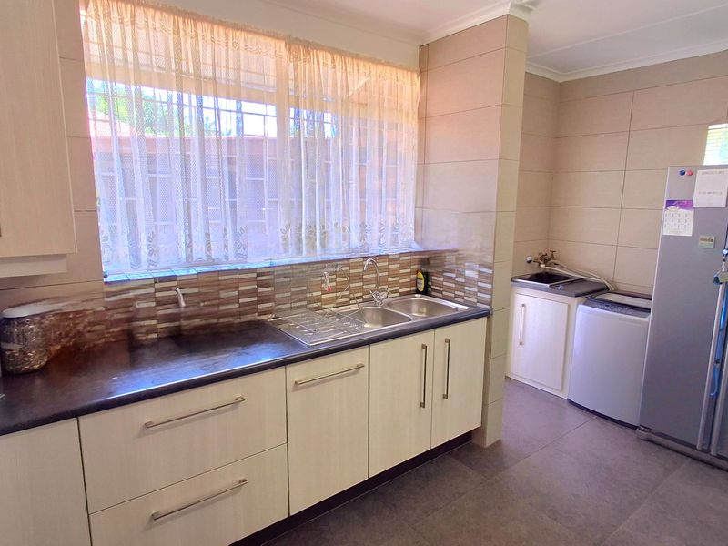 3-Bedroom Home in Sasolburg with Income-Generating Flatlet – Sole Mandate - Photo 5