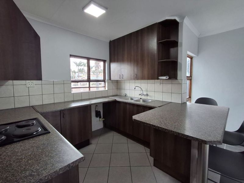 Charming Two-Bedroom Home - Photo 1