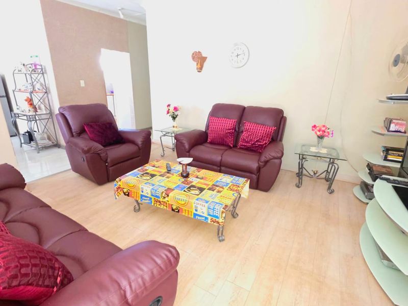 3 Bedroom House For Sale in Stilfontein Ext 1 - Photo 7