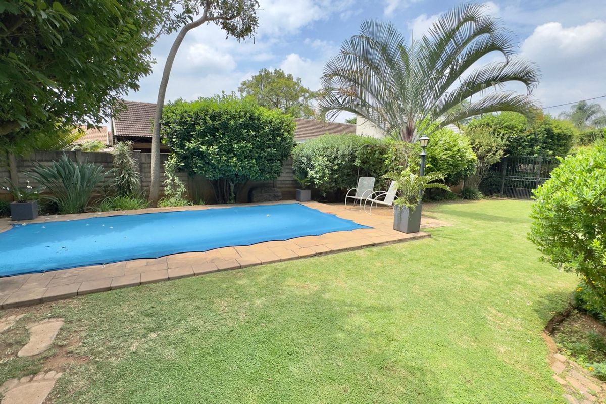 4 Bedroom 2 Bathroom House Dorandia + Big Flatlet - Photo 4