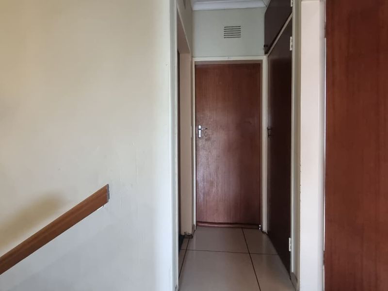 Prime Investment Opportunity with this 8-Bedroom Double storey Haven in the Booming Bedworth Park - Photo 8