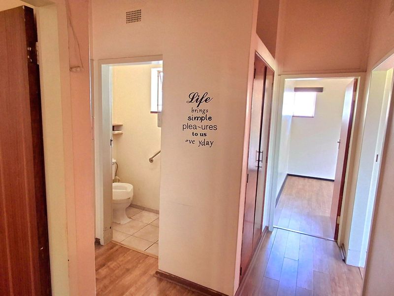 Spacious 3-Bedroom Home Within Walking Distance to Major Amenities in Sasolburg - Photo 9