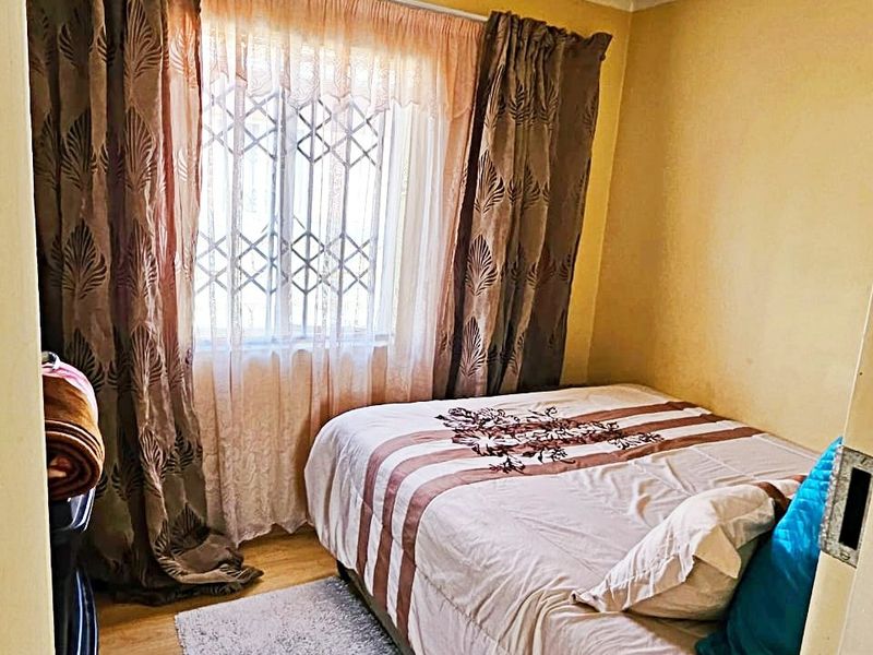 Perfect Family Home in Protea Glen – Move-In Ready - Photo 7