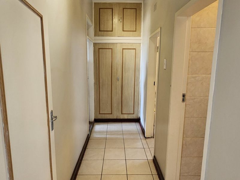 Urban Living with Scenic Views & Top Security! - Photo 8