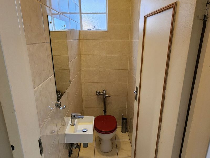 Urban Living with Scenic Views & Top Security! - Photo 9