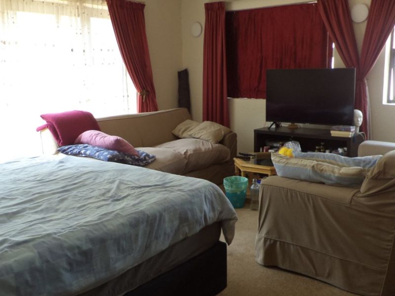 Lovely Living with Space, Style & Security - Photo 6