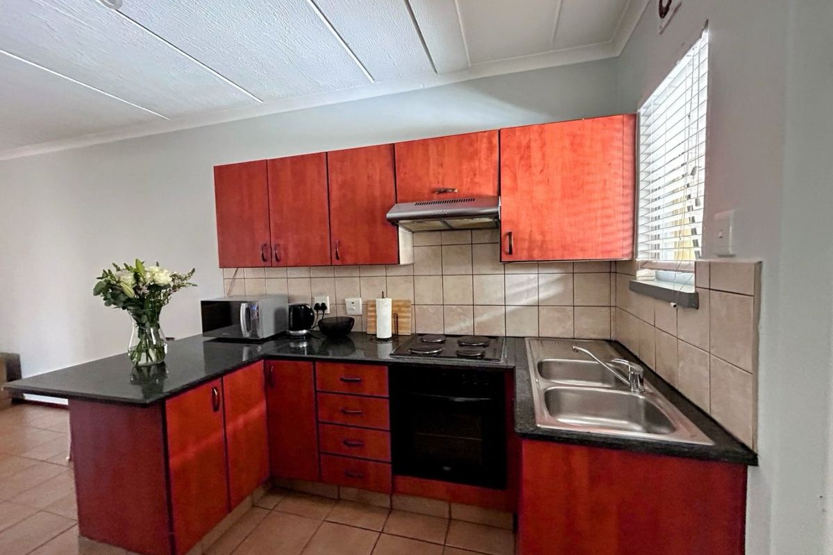 FOR SALE 2 BEDROOMS ,2BATHROOMS  APARTMENT  - Photo 2