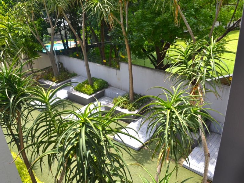 Fully Furnished Two bed en-suite for the executive  - Photo 3