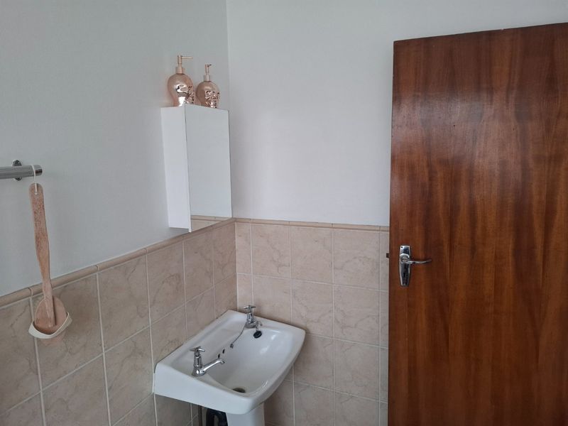 2 bedroom 2 bathroom town house. - Photo 8