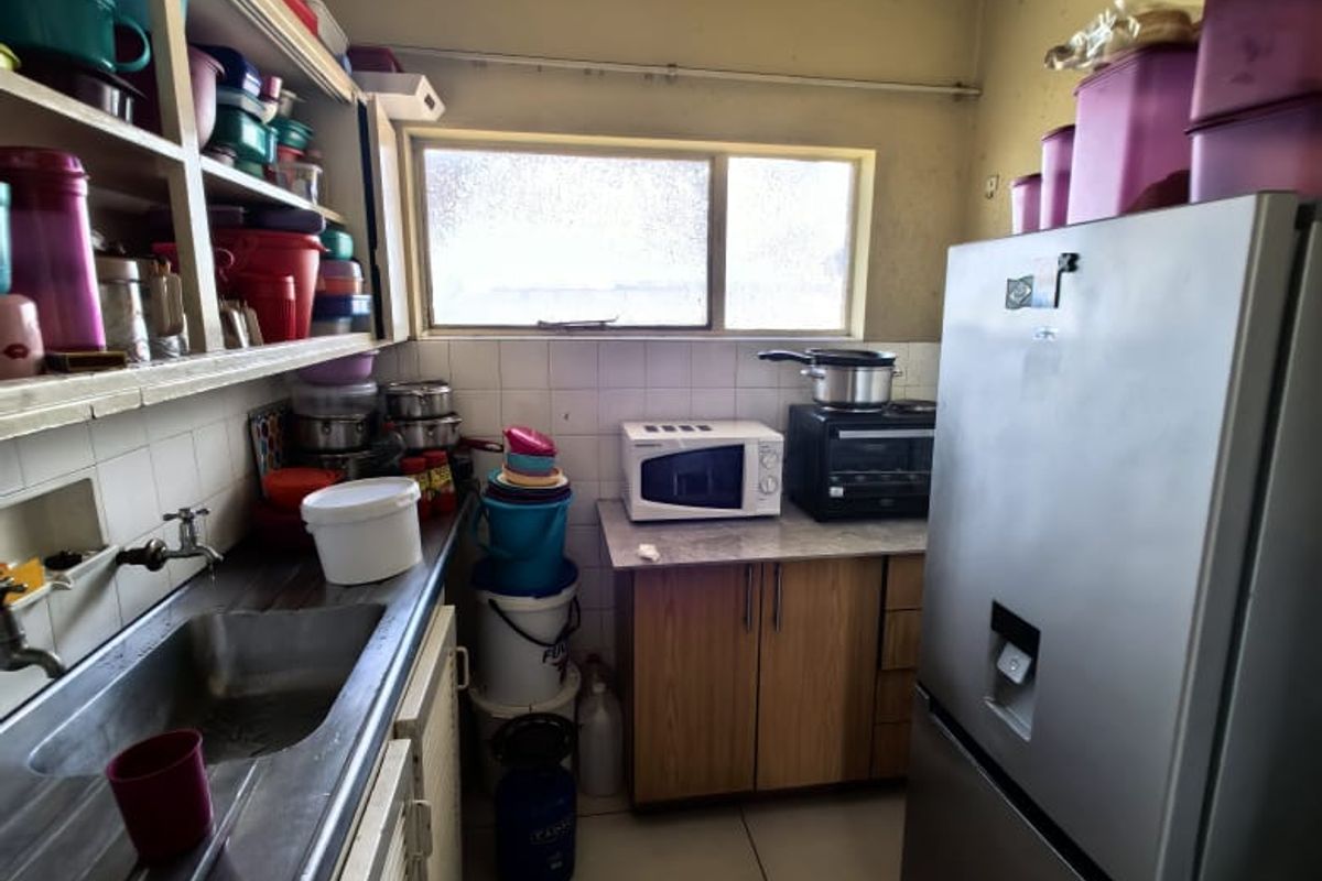 2 Bedrooms, 1 Bathroom Apartment For Sale In Umbilo, Durban - Photo 5