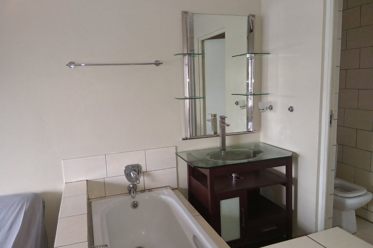 Modern Ensuite commune for Rental - Photo 5