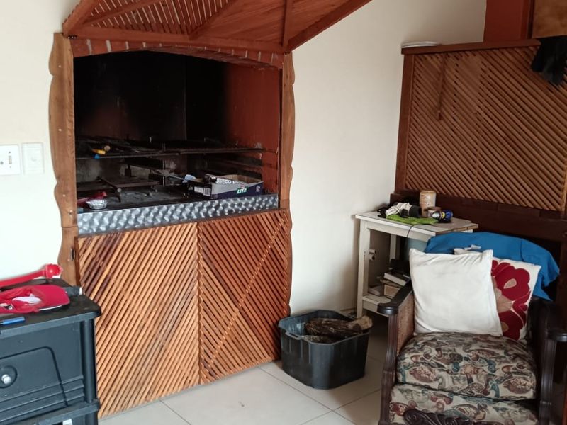 Available Immediately !! Kayser Beach Coastal Living at Its Finest  - Photo 7