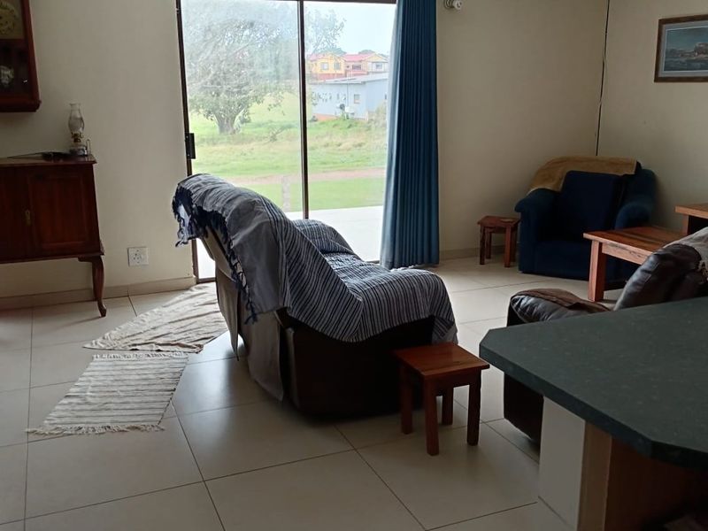 Available Immediately !! Kayser Beach Coastal Living at Its Finest  - Photo 6