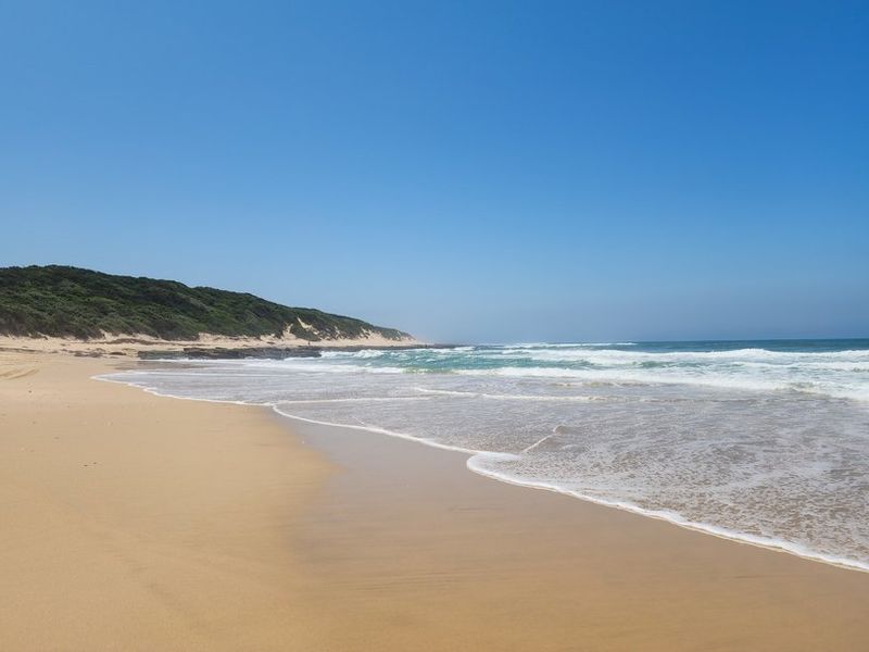 Available Immediately !! Kayser Beach Coastal Living at Its Finest  - Photo 2