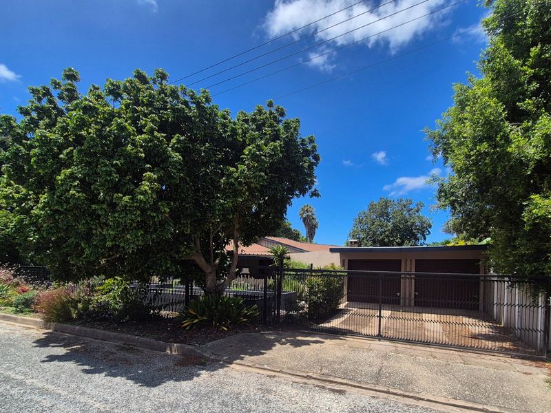 Flexible family living with flatlet  - Photo 6