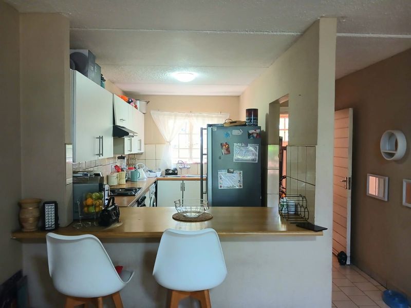 Stunning Ground floor Two Bedroom Apartment - Photo 7