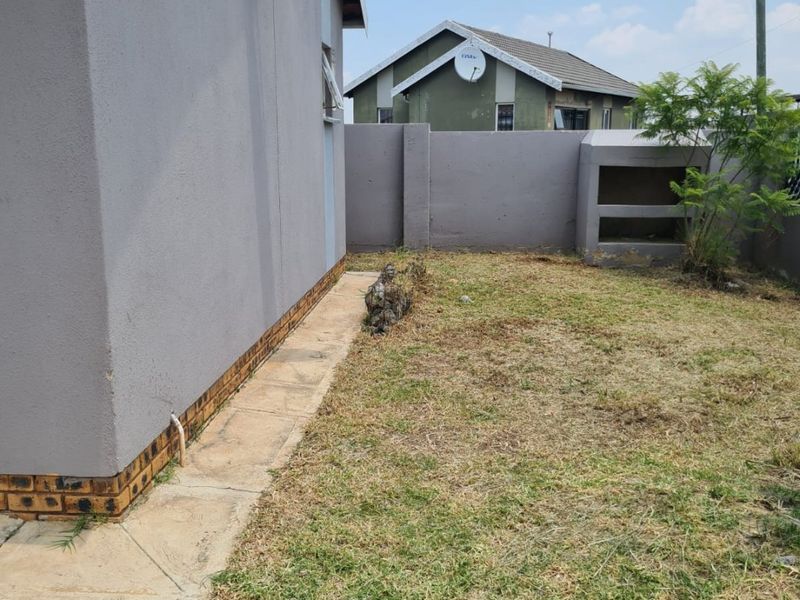 Two bedroom for sale at savanna city - Photo 6