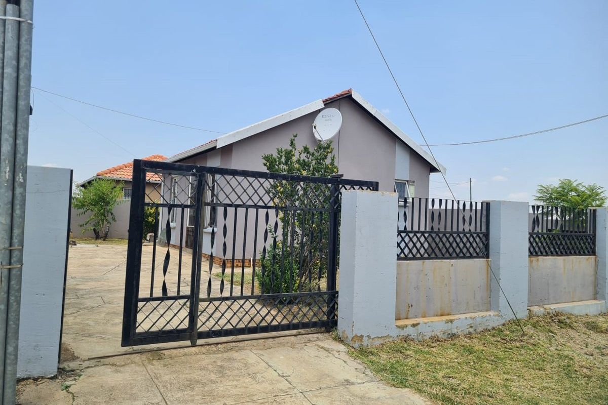 Two bedroom for sale at savanna city - Photo 2