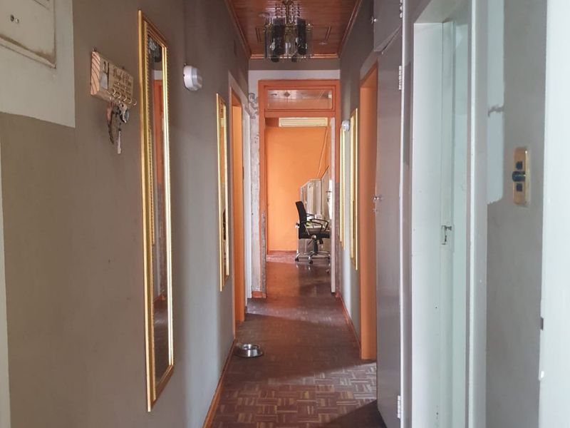 Spacious 4 bedroom house in Edenvale.  - Photo 6